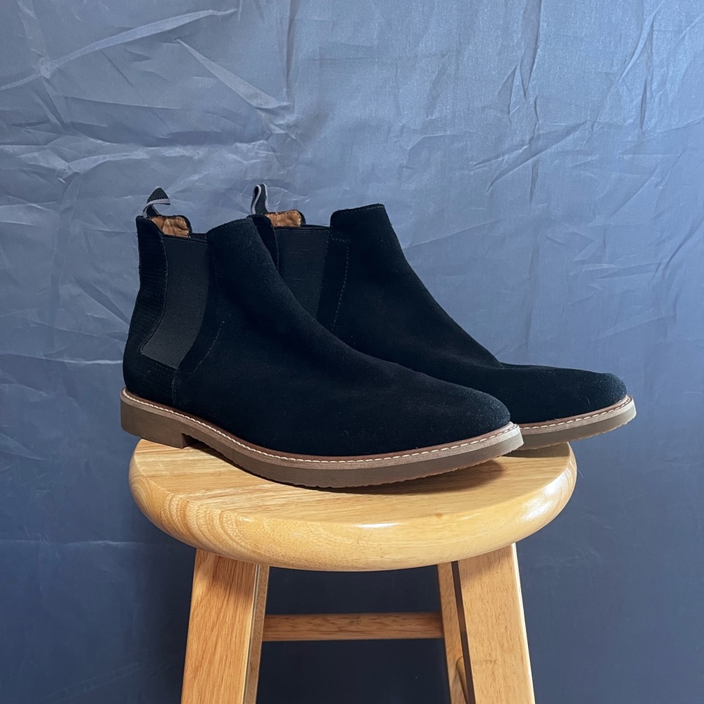 SZ 10 Steve Madden Highline Chelsea Boot